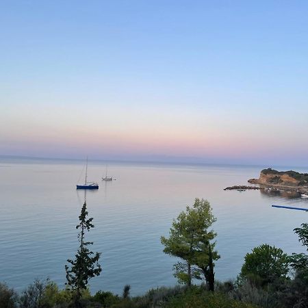 Deep Blue Villas Vasilikí Exteriör bild